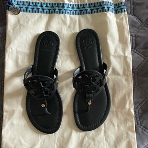 Tory Burch Sandals- black- size 7